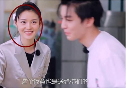  小凯|她是唯一能让王俊凯唱情歌，粉丝不但不吃醋，还双手赞成的女孩子