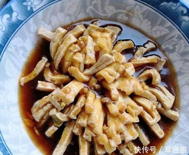  吃光|菊花豆腐，酸甜可口，营养丰富，连汤都吃光了