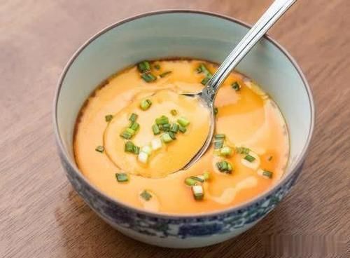  鸡蛋羹|蒸鸡蛋羹，拌牛肚，清淡豆腐虾仁，青椒茄子的做法