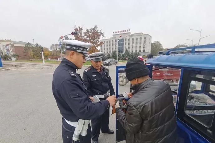 道路交通|减量控大 | 大庆交警落实“三打两控一扼制”会议精神 开展各项纠违工作