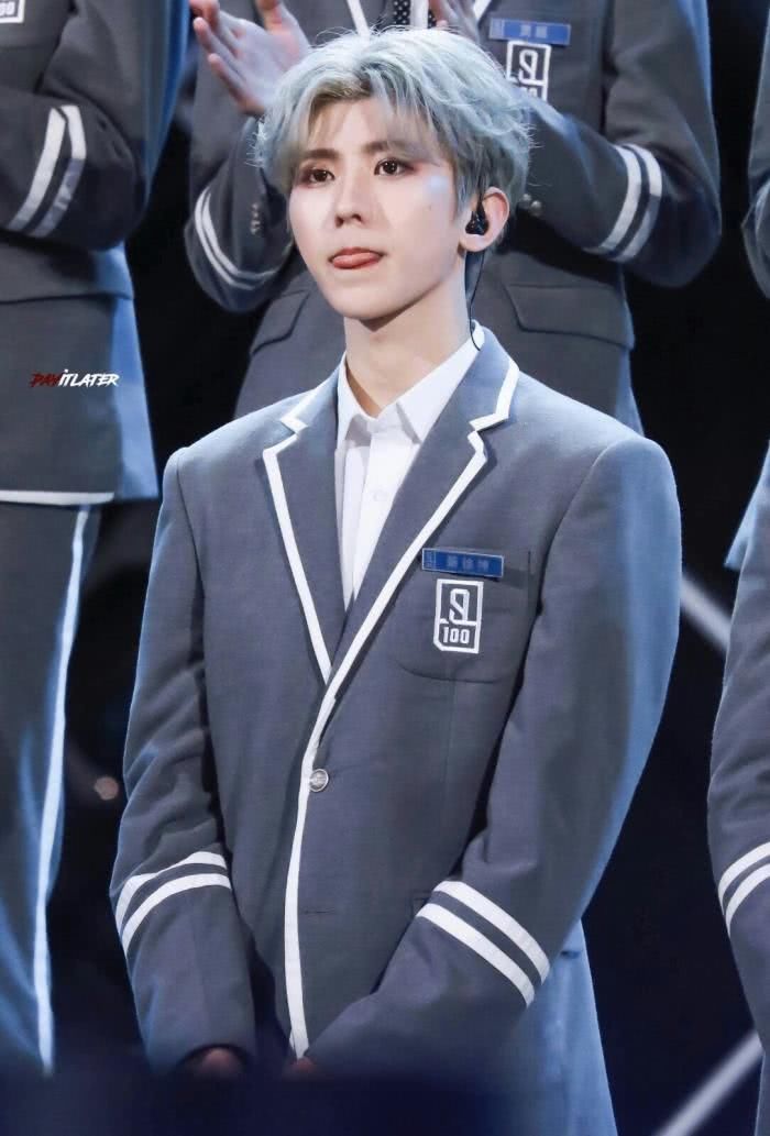  担任|蔡徐坤担任《青你2》音乐导师，曾遭受全网黑，如今许多人黑转粉