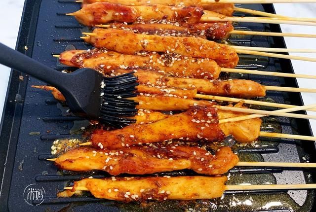  秘制|爱吃烤肉一定要收藏，学会这个秘制酱料，香气四溢，完胜烧烤摊
