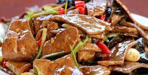  猪肝|牛肉都没它养人，1斤却只要5块钱，冬天要多吃，才能少生病！