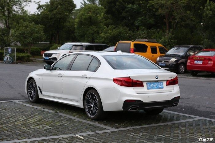 巅峰|宝马530Li尊享运动,宝马5系提车1周年纪念及1年用车体验