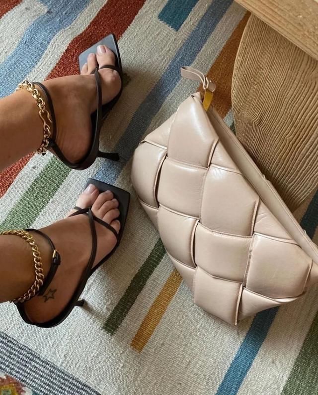  夏季|这条夏季限定的脚链，再不戴就晚了！