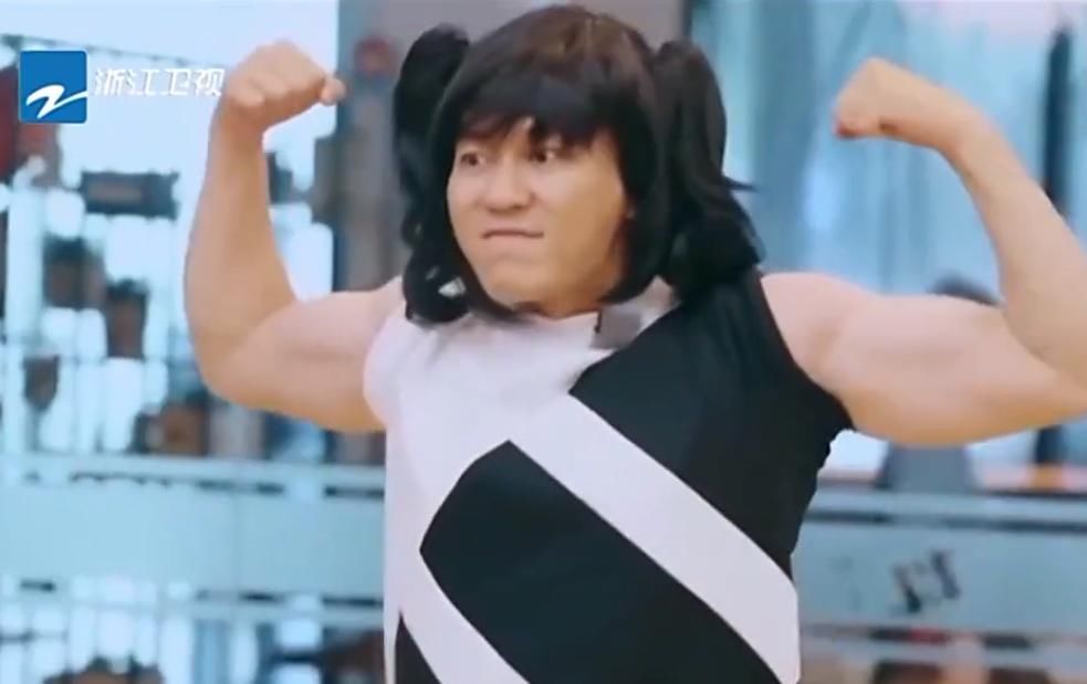  嘲笑|李晨落水后暴露真实颜值，遭到众人无情嘲笑，他怒到要“停录”节目