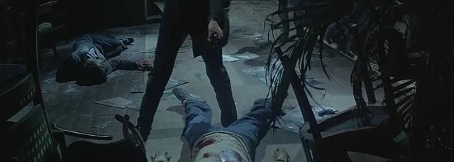 神作|无论过去多少年，杜琪峰的「神探」依旧是神作