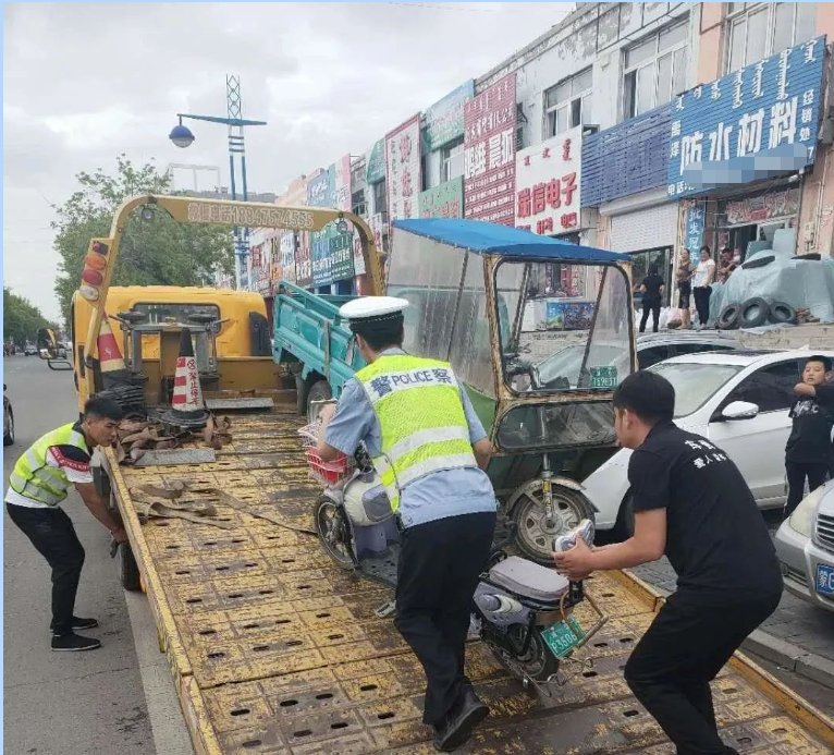 乱放|创城在行动:霍市交警开展电动车乱停乱放集中整治行动