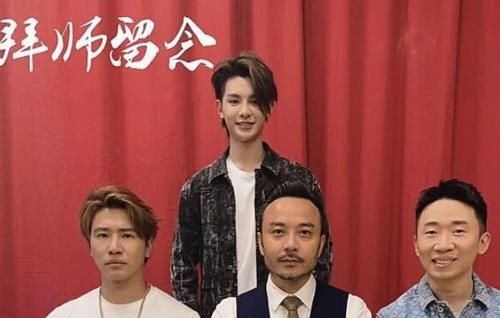  邀请|《奔跑4》下期不再低调，看到邀请的嘉宾，竟跟黄明昊是师徒关系