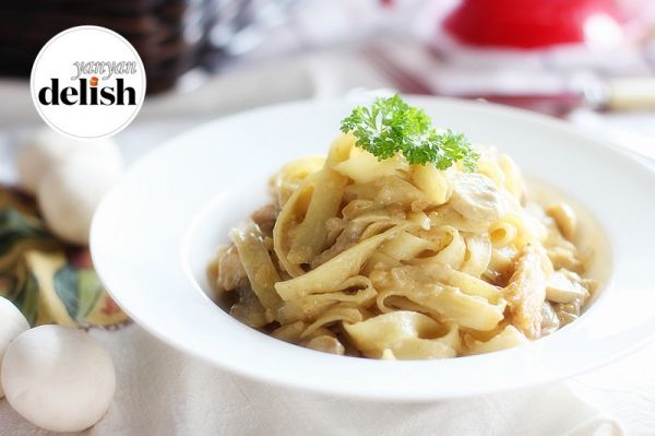 奶油|奶油鸡肉蘑菇意大利面