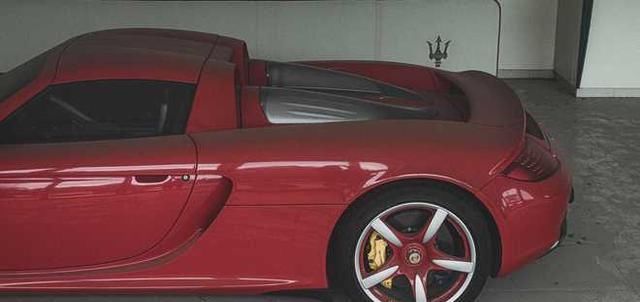  神车|暴殄天物 三辆神车被遗忘在店里 原因究竟如何？