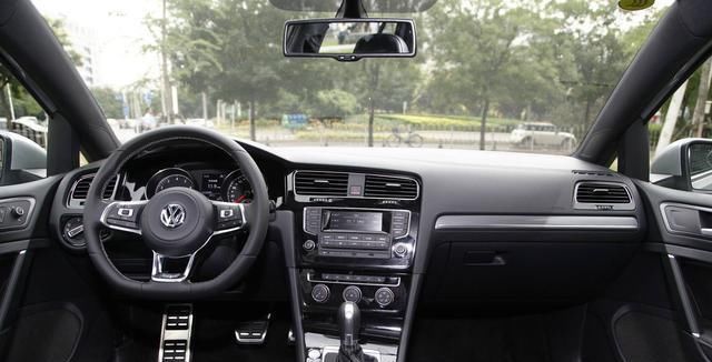 变速箱都是双离合的意思, 但诟病解除了吗