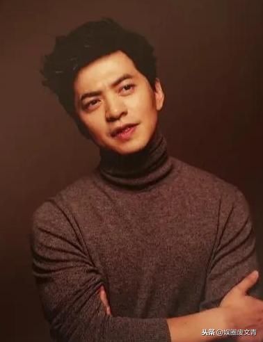  乐坛|28岁退出水木年华，沉寂乐坛8年后走红，李健的成功与王菲有关？