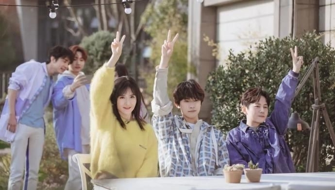 节目|一期一个热搜,这档节目还是下线了