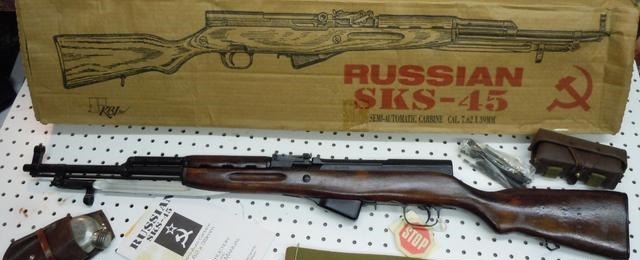 自动步枪|从SVT-40到SKS半自动步枪，苏联半自动步枪的更新换代史