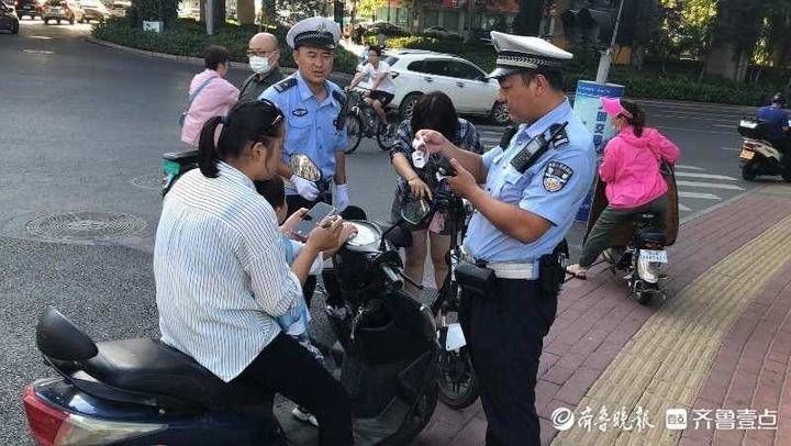 罚单|罚款20不记分，济南无牌电动车上路首张罚单开出！