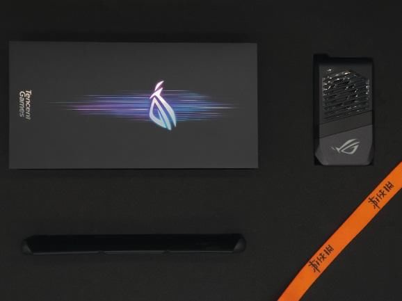 最强|地表最快最强！ROG游戏手机3当之无愧游戏手机标杆！