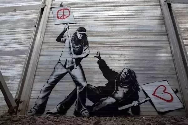 头疼|最让警方头疼的画家：偷偷把自己的作品带进卢浮宫，展览8天才被发现...