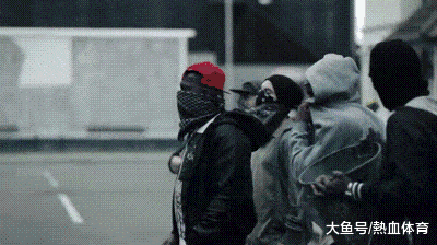 爸妈|搞笑GIF:爸妈才是真爱,我只是个小小的意外!