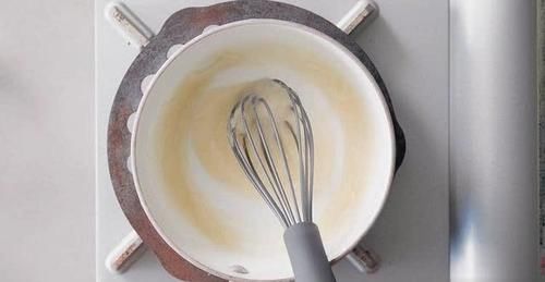  更具|黑芝麻汤种豆浆吐司，低糖高钙又养生，关键食材让豆香味更具风味