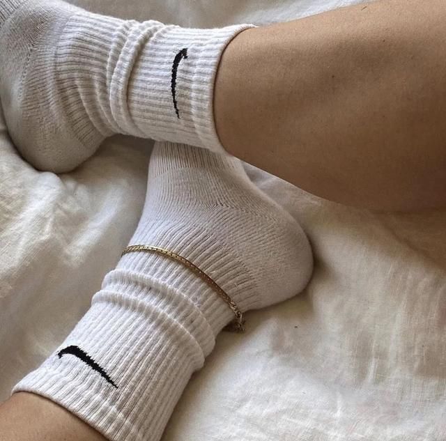  夏季|这条夏季限定的脚链，再不戴就晚了！