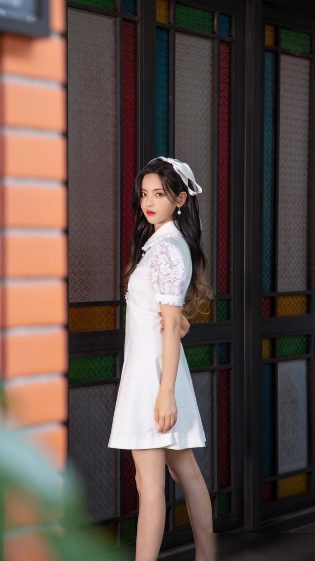  影视作品|演员杨超越，青春美少女，期待她更多的影视作品，来看美照