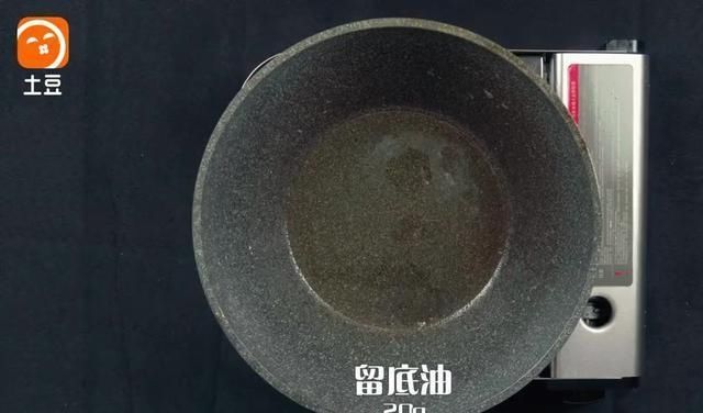  做法|排骨别再红烧，这个做法让人百吃不厌，3分钟就能学会