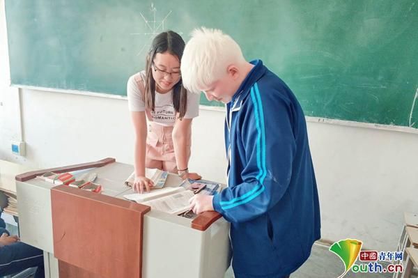  入校|即将入校！“准大学生们”暑假都在做什么？