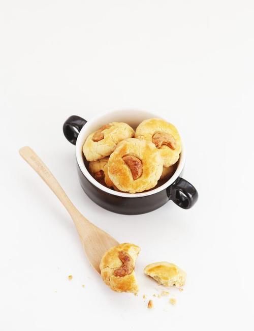  杏仁粉|一款健康的小零食，都是手边的食材，记住2个技巧，酥的都掉渣