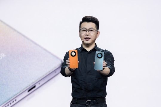 荣耀X50正式发布：十面抗摔、超耐久大电池、1亿像素主摄、首发芯片，售1399元起