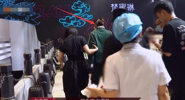  和蓝盈莹|浪姐，四公再出意外，而蓝莹莹的要强也确实过于伤人，白冰爆哭郑希怡受伤缺席