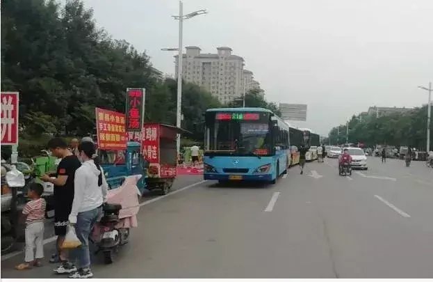 公交车|注意啦！菏泽城区这10个地方，停车将抓拍、反馈给交警！