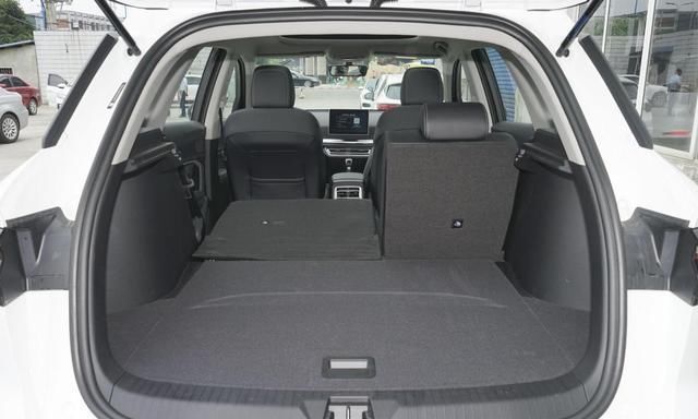 能量|小车身也能蕴藏大能量，比亚迪宋pro告诉你，什么叫＂性价比之王＂