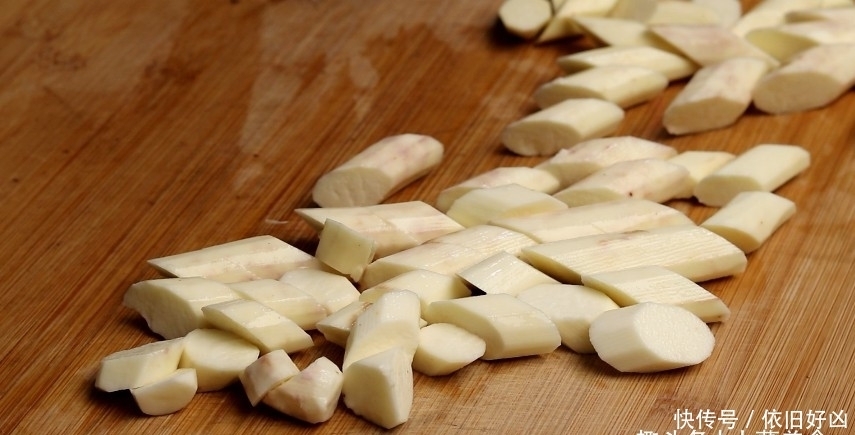 将山药|天热,我家孩子迷上它,10分钟做一盘,简单美味,又甜又糯