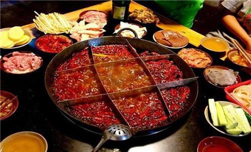 销售地沟油|网红店用地沟油做火锅锅底，已卖出10000多桌，判赔四百多万