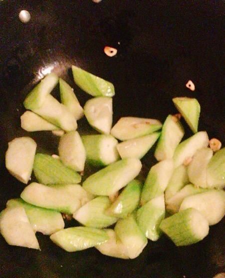 美容|土豆茄子都不如“它”,美容养颜,小孩吃了健脑,才1块5一斤!