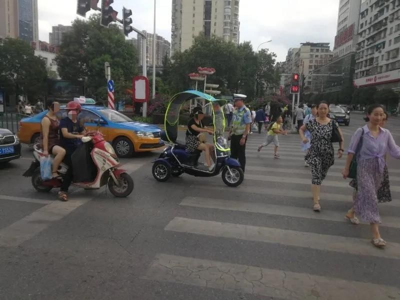 汇川|这些“五花八门”的电动自行车交通违法，汇川交警“亮剑”严整治