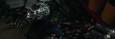  机器人|漫威，哨兵机器人固然强大，但在面对奥创，完全不是对手