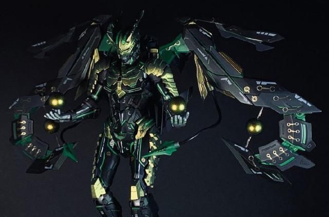  装甲|机动奥特曼与高达模型的混搭奥特装甲「月零」