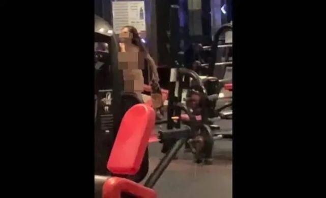 全裸|女子带猫健身受阻, 脱衣全裸大闹健身房, 网友竟一片叫好