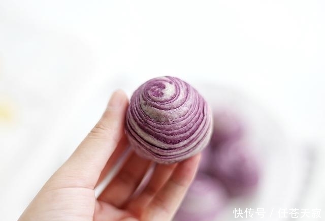 酥一类|面粉别做馒头了,试试此款点心,个人觉得比馒头好看还好吃,真香