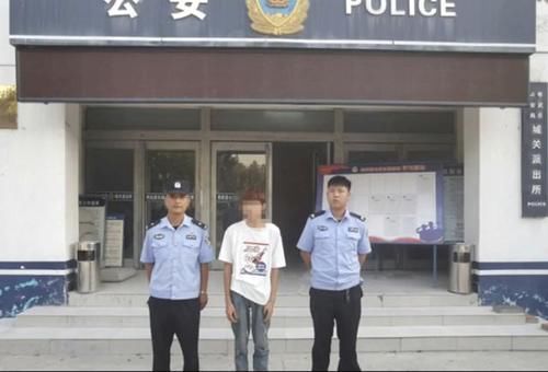 店主|小伙连续行窃“嘚瑟”的不行 摄像头前“尴舞”惹怒店主