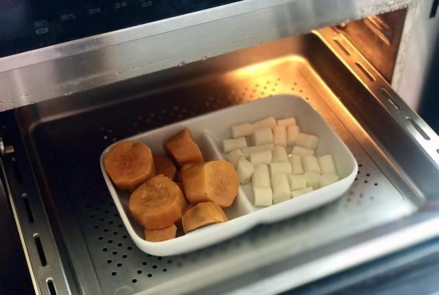  早餐|红薯和山药还可以这么搭配，颜值高又饱腹，作为早餐再合适不过了