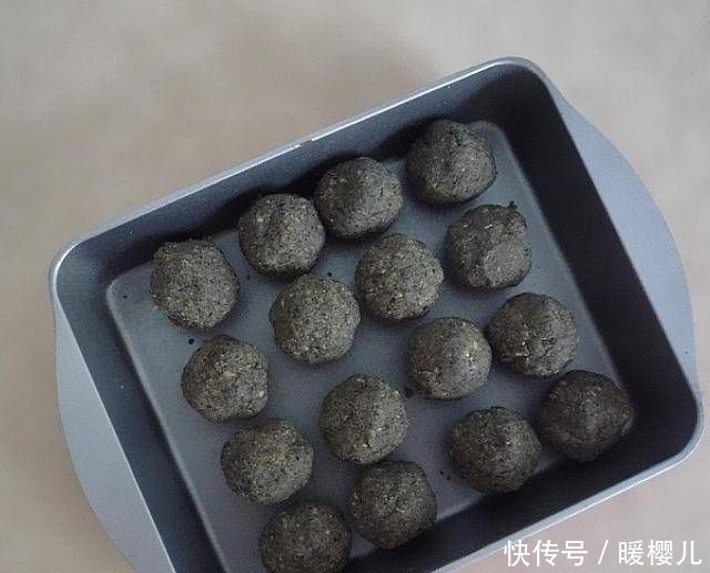  糕点|抹茶酥和我自己做的红曲糕点，不油腻