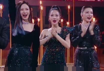  让人|就离谱，沈梦辰这么漂亮的女团贴地舞，你告诉我她被淘汰了？