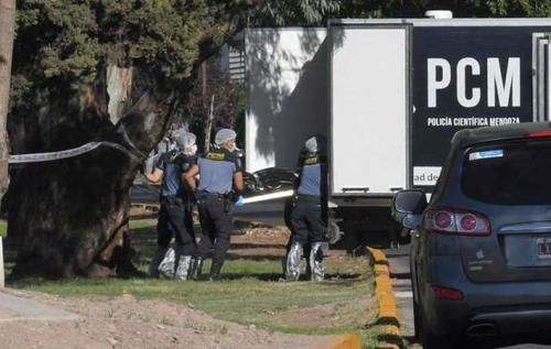 发现|9岁女孩在院子里玩耍,十分钟后竟吊死在畜栏,头上还蒙着塑料袋