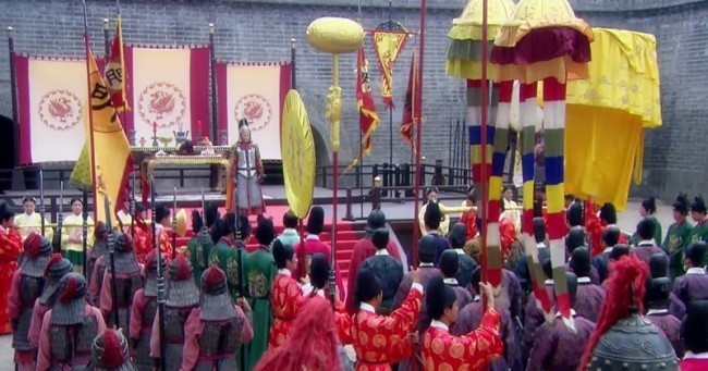 出征|古代打仗为何不能带女人?看朱祁镇兵败后,随行宫女的下场就懂了