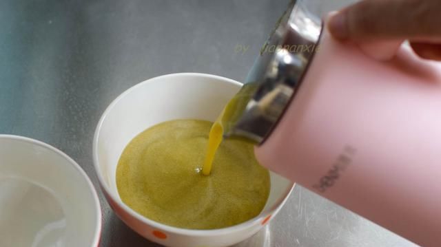  胡萝卜|一个超好吃的早餐汤，比牛奶豆浆都抢手，清热去火防秋燥