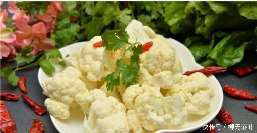 只用|炒花菜时,只用盐水洗等于吃虫卵,大厨教你1招,虫卵自动跑光