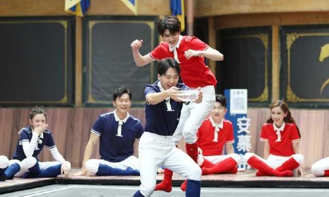  冒牌|《奔跑吧》：孟美岐拿冒牌会员身份，全员魔性跳《无价之姐》